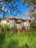 Продава КЪЩА, област Добрич, с. Медово • 24000 € • 41093468 1 — Holmes.bg Продава КЪЩА, област Добрич, с. Медово • 24000 € • 41093468 1
