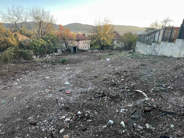 ПАРЦЕЛ, 701 m2 - Holmes.bg ПАРЦЕЛ, 701 m2