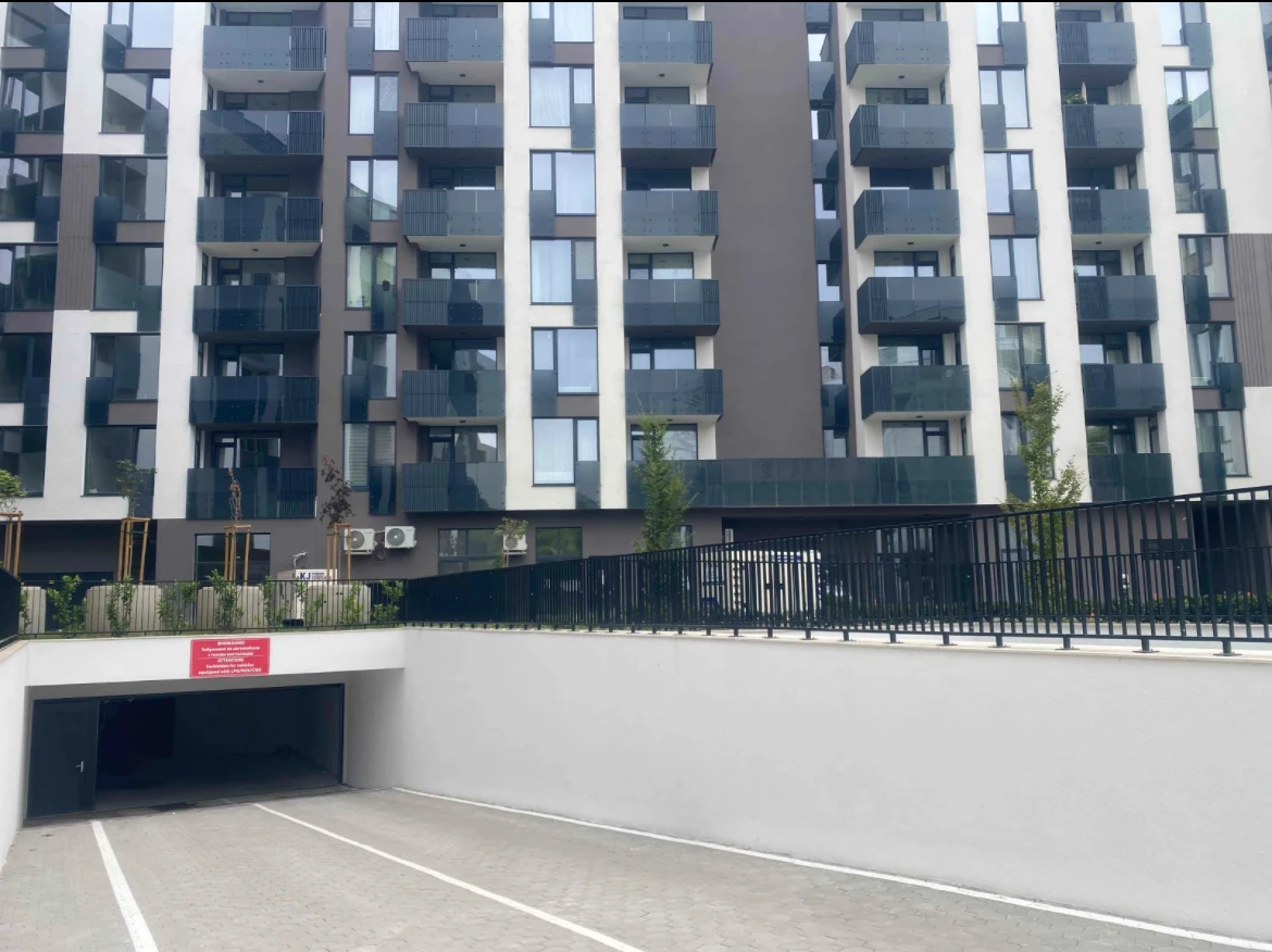 Продава ГАРАЖ, ПАРКОМЯСТО, град София, Дружба 1 • 55000 € / 107570.65 лв. • 36296678 1 — Holmes.bg Продава ГАРАЖ, ПАРКОМЯСТО, град София, Дружба 1 • 55000 € / 107570.65 лв. • 36296678 1