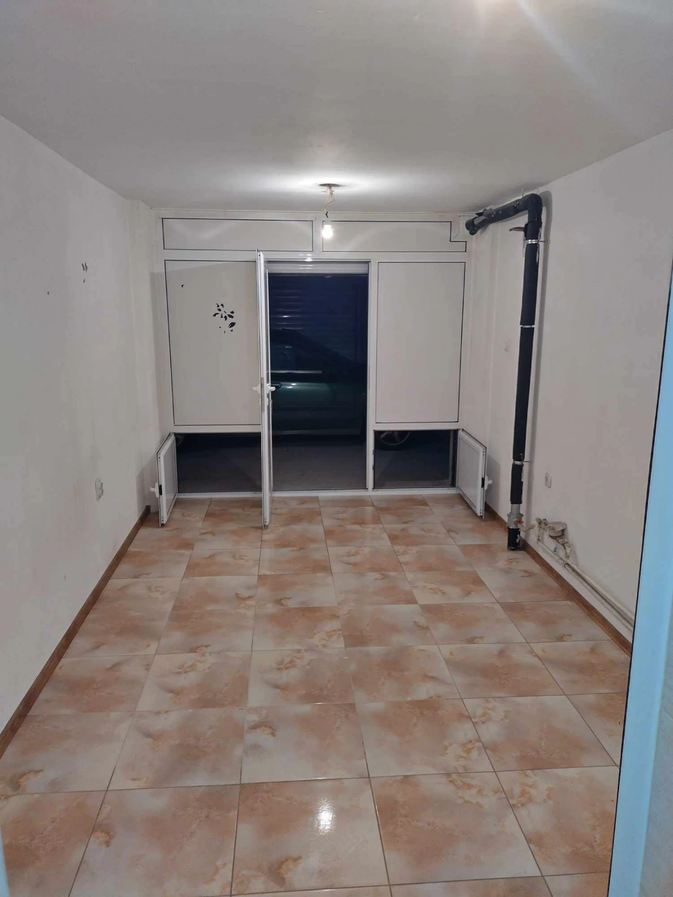 Продава ГАРАЖ, ПАРКОМЯСТО, град Стара Загора, Била • 35000 € / 68454.05 лв. • 65457613 1 — Holmes.bg Продава ГАРАЖ, ПАРКОМЯСТО, град Стара Загора, Била • 35000 € / 68454.05 лв. • 65457613 1