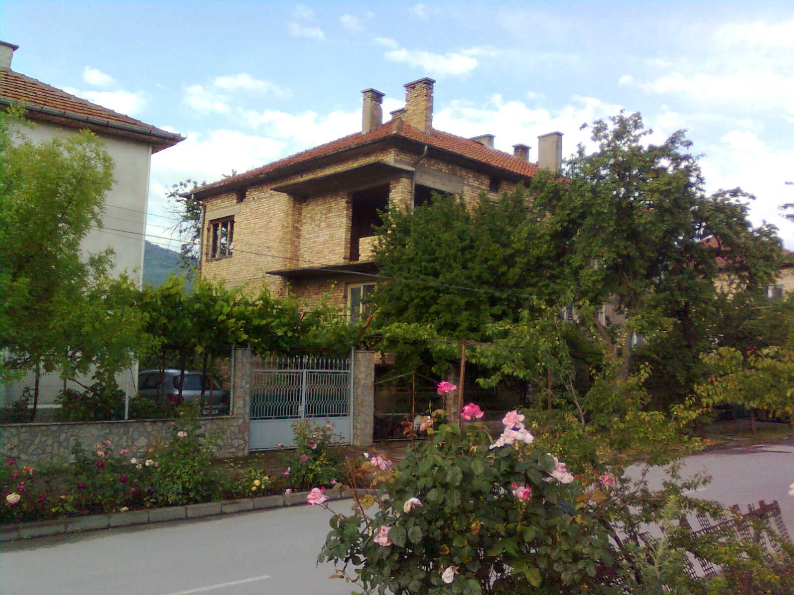 Продава КЪЩА, област Шумен, гр. Каспичан • 170000 € • 93460394 1 — Holmes.bg Продава КЪЩА, област Шумен, гр. Каспичан • 170000 € • 93460394 1