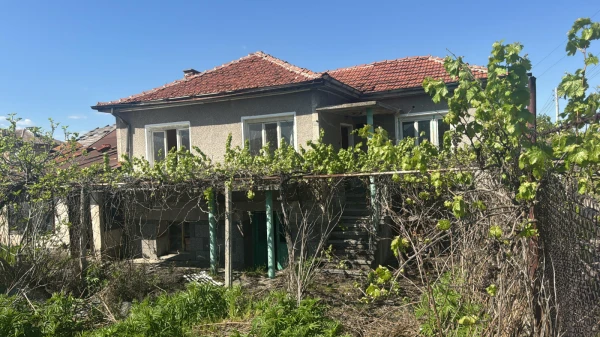 КЪЩА, 200 m2 - Holmes.bg КЪЩА, 200 m2