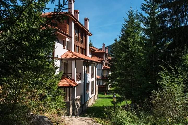 Продава 2-СТАЕН, град Смолян, Езерово • 121000 € • 46322384 1 — Holmes.bg Продава 2-СТАЕН, град Смолян, Езерово • 121000 € • 46322384 1