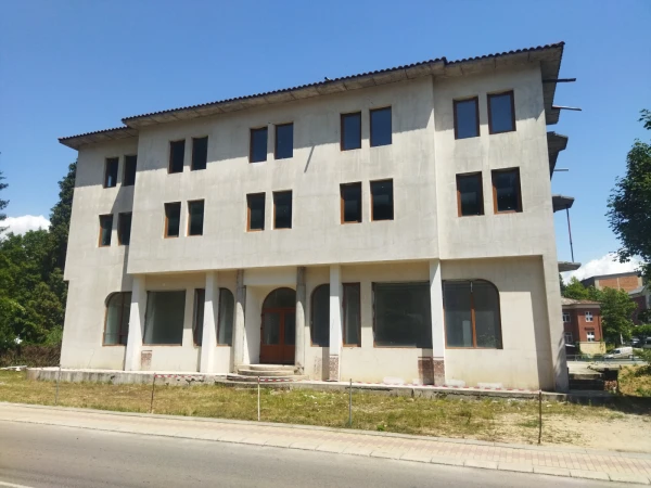 ХОТЕЛ, 1 450 m2 - Holmes.bg ХОТЕЛ, 1 450 m2