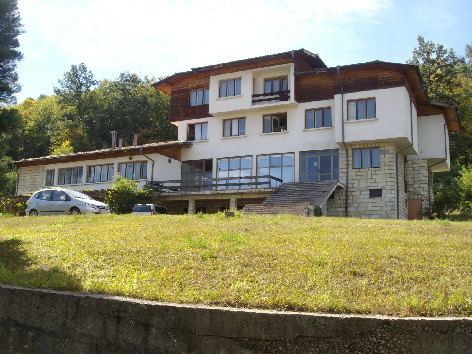 Продава БИЗНЕС ИМОТ, град Габрово, Бичкиня • 360000 € / 704098.80 лв. • 48758608 1 — Holmes.bg Продава БИЗНЕС ИМОТ, град Габрово, Бичкиня • 360000 € / 704098.80 лв. • 48758608 1