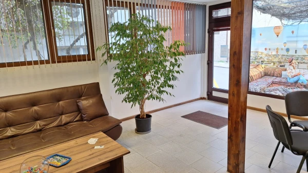 ОФИС, 47 m2 - Holmes.bg ОФИС, 47 m2