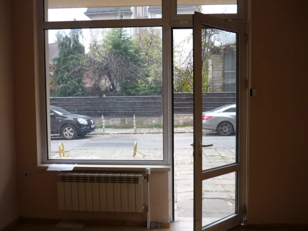 МАГАЗИН, 30 m2 - Holmes.bg МАГАЗИН, 30 m2