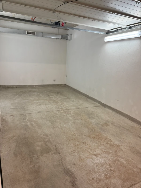 ГАРАЖ, ПАРКОМЯСТО, 23 m2