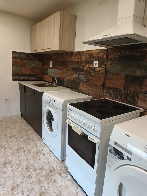 1-СТАЕН, 39 m2