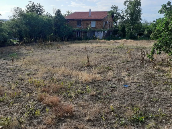 ПАРЦЕЛ, 800 m2