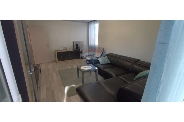 МНОГОСТАЕН, 90 m2