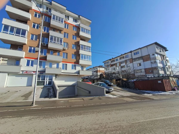 ГАРАЖ, ПАРКОМЯСТО, 27 m2