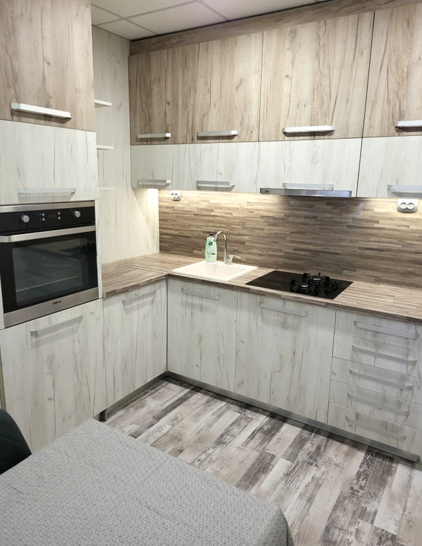 Под наем 1-СТАЕН, град София, Надежда 1 • 425 € / 831.23 лв. • 89585643 1