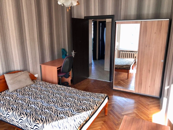 3-СТАЕН, 82 m2